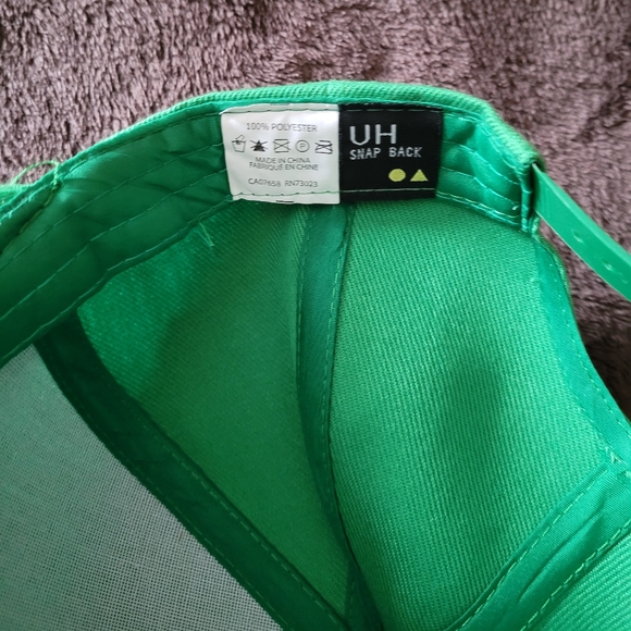 *FREE* Novelty ball cap. - Picture 2 of 3